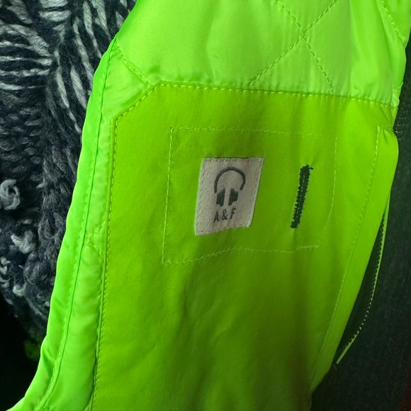 Abercrombie & Fitch Men’s Wool insulated Sherpa lined hoodie Size Small - Picture 8 of 16